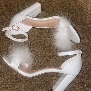 White heels with fur